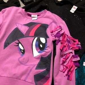 REDUCED PRICE! Lot of girls clothes size 7/8 M